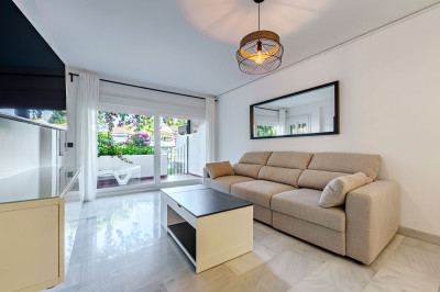 3 Bedroom Ground Floor Apartment in Sierra Blanca - Image 4