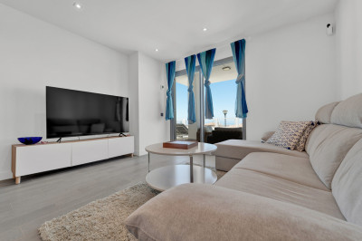2 Bedroom Ground Floor Apartment in Benalmadena Pueblo - Image 5