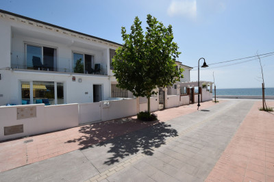 4 Bedroom Townhouse in La Cala de Mijas - Image 3