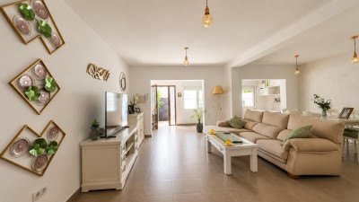 3 Bedroom Semi-Detached House in Benalmadena Costa - Image 1