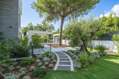 6 Bedroom Detached Villa in Nagüeles - Image 5