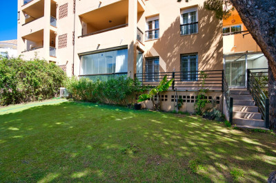 3 Bedroom Ground Floor Apartment in Marbella - Image 2