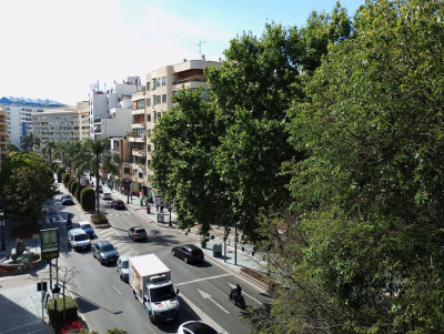 3 Bedroom Middle Floor Apartment in Marbella - Image 1