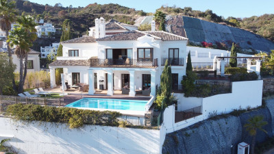 5 Bedroom Detached Villa in Benahavís