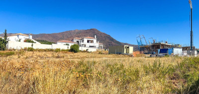 Residential Plot in Estepona - Image 5