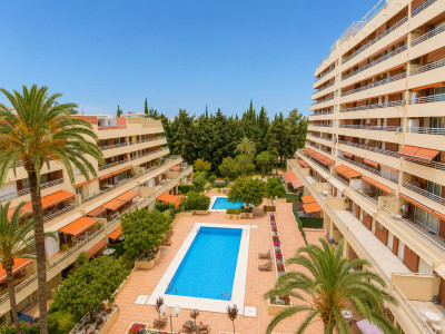 3 Bedroom Penthouse Duplex in Marbella - Image 1