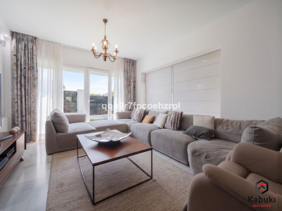 4 Bedroom Detached Villa in Reserva de Marbella - Image 3