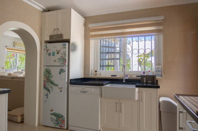 3 Bedroom Detached Villa in Estepona - Image 3