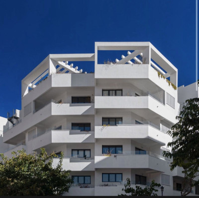 4 Bedroom Penthouse Duplex in Estepona - Image 2