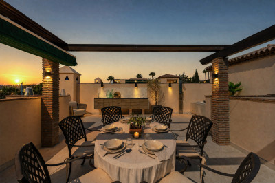 3 Bedroom Penthouse Duplex in Nueva Andalucía - Image 3