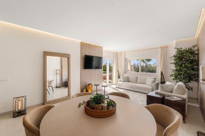 3 Bedroom Penthouse Duplex in Nueva Andalucía - Image 4