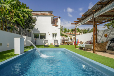 3 Bedroom Detached Villa in La Campana - Image 1