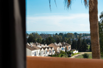 4 Bedroom Townhouse in Nueva Andalucía - Image 5