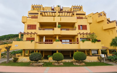 2 Bedroom Penthouse in La Duquesa - Image 1