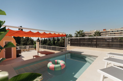 3 Bedroom Penthouse in Marbella - Image 1