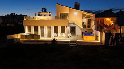 4 Bedroom Detached Villa in Estepona