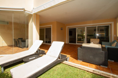 3 Bedroom Ground Floor Apartment in Elviria - Image 2