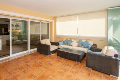 3 Bedroom Ground Floor Apartment in Elviria - Image 5