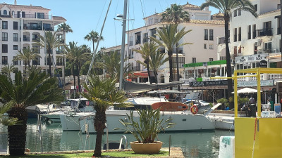4 Bedroom Townhouse in Manilva - Image 1