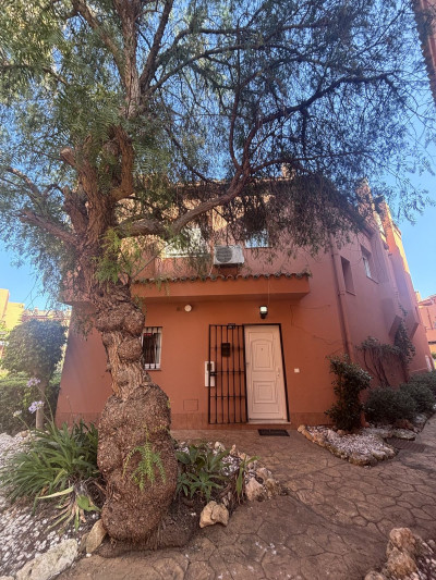 4 Bedroom Townhouse in Manilva - Image 2
