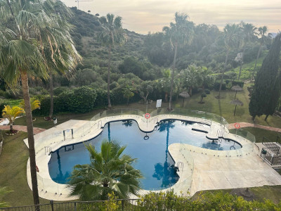 2 Bedroom Middle Floor Apartment in Casares Playa - Image 2
