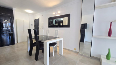 2 Bedroom Ground Floor Apartment in Benalmadena - Image 5