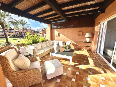 4 Bedroom Penthouse Duplex in Guadalmina Baja - Image 2