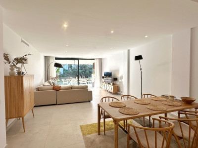 2 Bedroom Ground Floor Apartment in Cabopino - Image 4