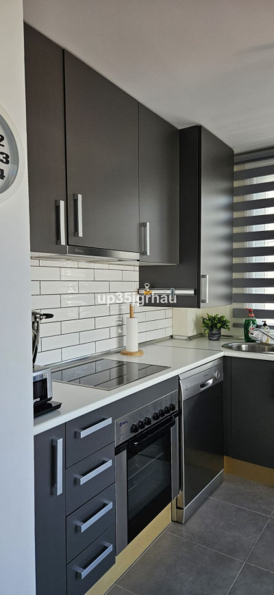 2 Bedroom Middle Floor Apartment in Valle Romano - Image 3