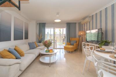 4 Bedroom Duplex in Mijas Costa - Image 1