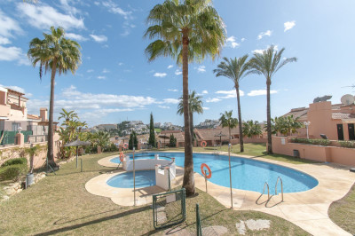 4 Bedroom Duplex in Mijas Costa - Image 4
