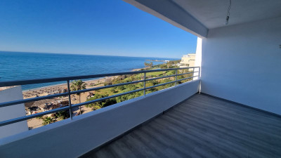 Top Floor Studio in Calahonda - Image 1