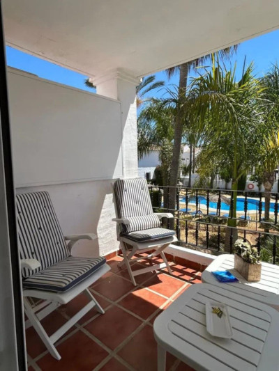 3 Bedroom Semi-Detached House in Puerto Banús - Image 5