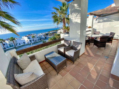 2 Bedroom Middle Floor Apartment in La Alcaidesa