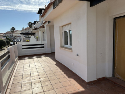 2 Bedroom Ground Floor Apartment in La Duquesa
