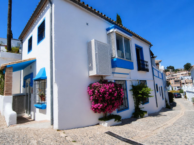 3 Bedroom Detached Villa in El Madroñal - Image 1