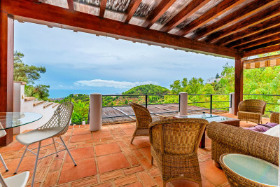 9 Bedroom Detached Villa in Mijas Costa - Image 4