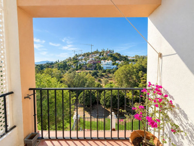 5 Bedroom Townhouse in Benahavís - Image 5