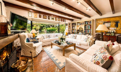 5 Bedroom Detached Villa in Guadalmina Baja - Image 3