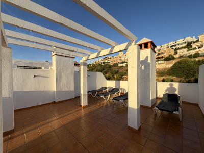2 Bedroom Penthouse in Doña Julia - Image 3