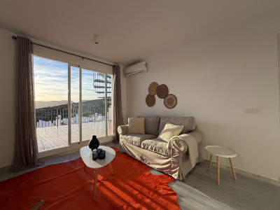 2 Bedroom Penthouse in Doña Julia - Image 5