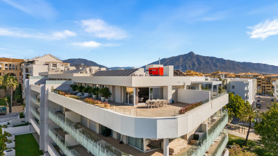 3 Bedroom Penthouse in San Pedro de Alcántara - Image 1