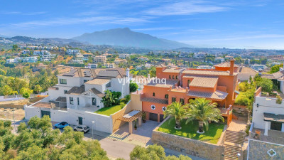 5 Bedroom Detached Villa in Benahavís - Image 4