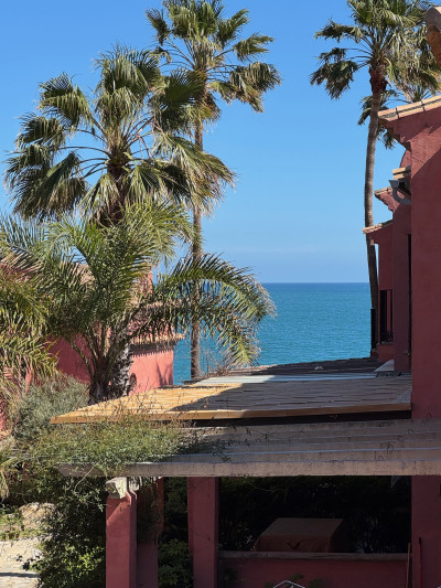 3 Bedroom Townhouse in Estepona - Image 4