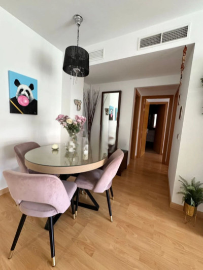 2 Bedroom Middle Floor Apartment in Benalmadena - Image 3