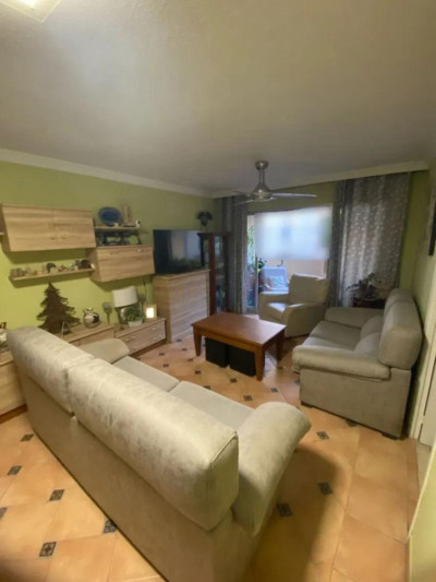 3 Bedroom Middle Floor Apartment in Marbella