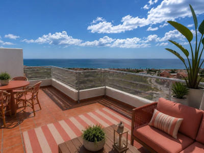 3 Bedroom Penthouse in Manilva - Image 1