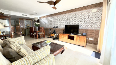 2 Bedroom Top Floor Apartment in Guadalmina Baja - Image 4
