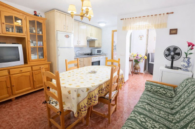 3 Bedroom Top Floor Apartment in Manilva - Image 4