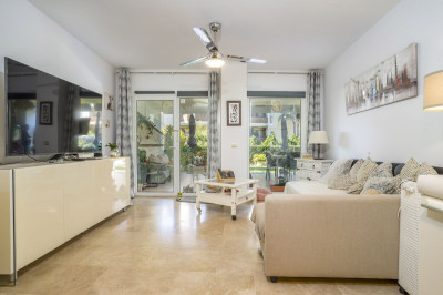 2 Bedroom Ground Floor Apartment in Mijas Costa - Image 4